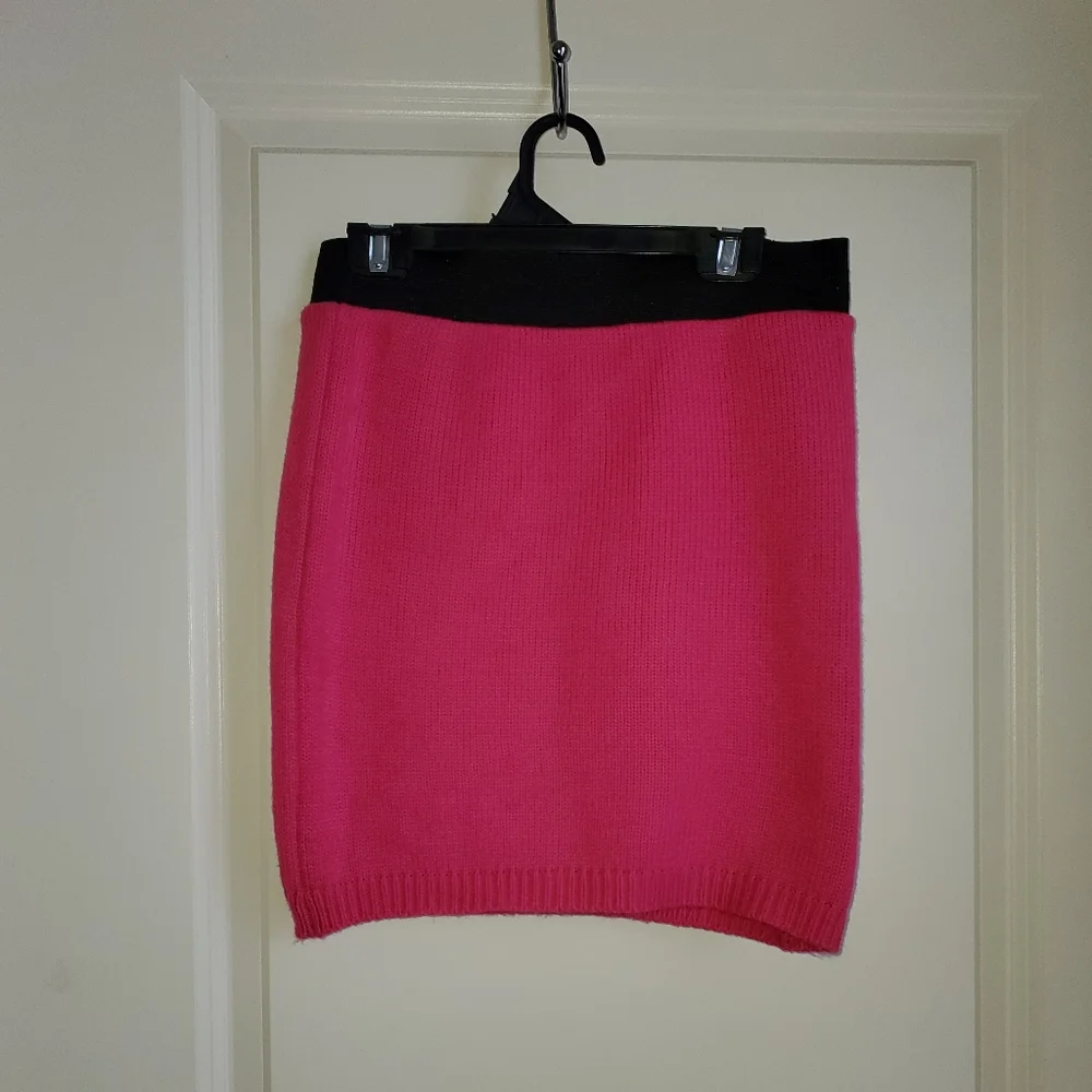 Mudd Solid Sweater Skirt Juniors Size Small - Picture 2 of 5